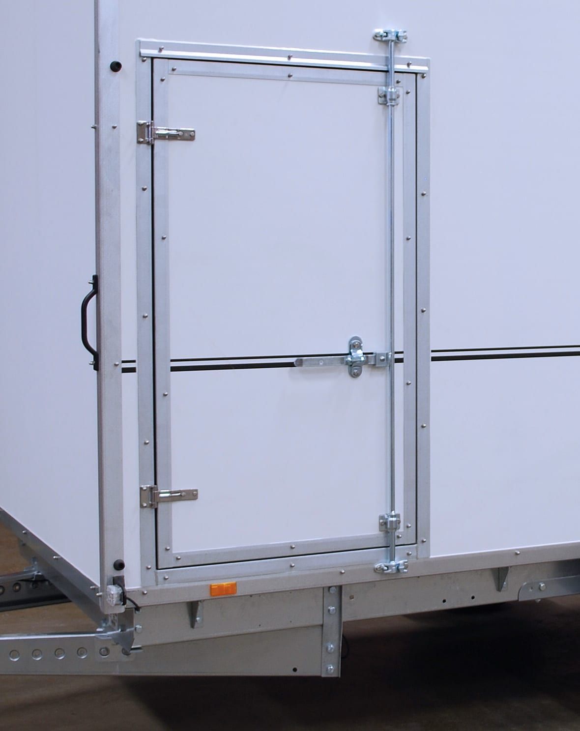 Gaupen Sidedør 70x128 Venstre (fabrikkmontert) – bilde 1